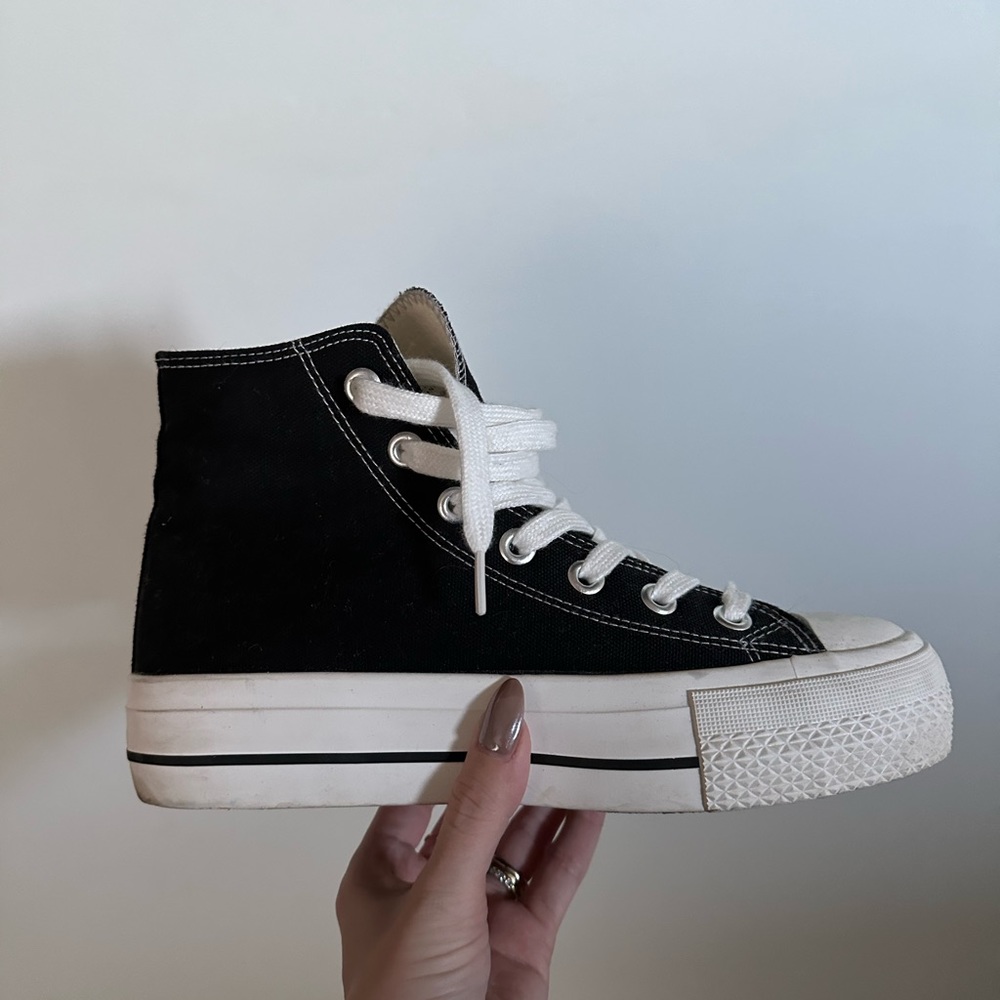 Sincerely Jules sneakers